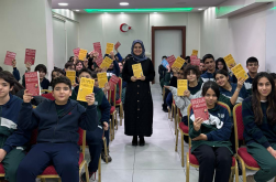 Yazar Selcen Yüksel Arvas, Çamlıca Koleji’nde Öğrencilerle Bir Araya Geldi