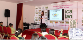 ÖĞRENCİLERİMİZE TEKNOLOJİNİN BİLİNÇLİ KULLANIMI KONUSUNDA SEMİNER VERİLDİ